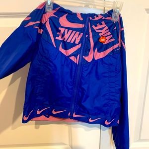 Girls Nike outfit and shoes!